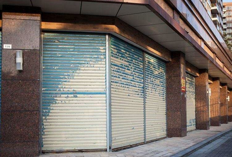 景山市场边铺面53平