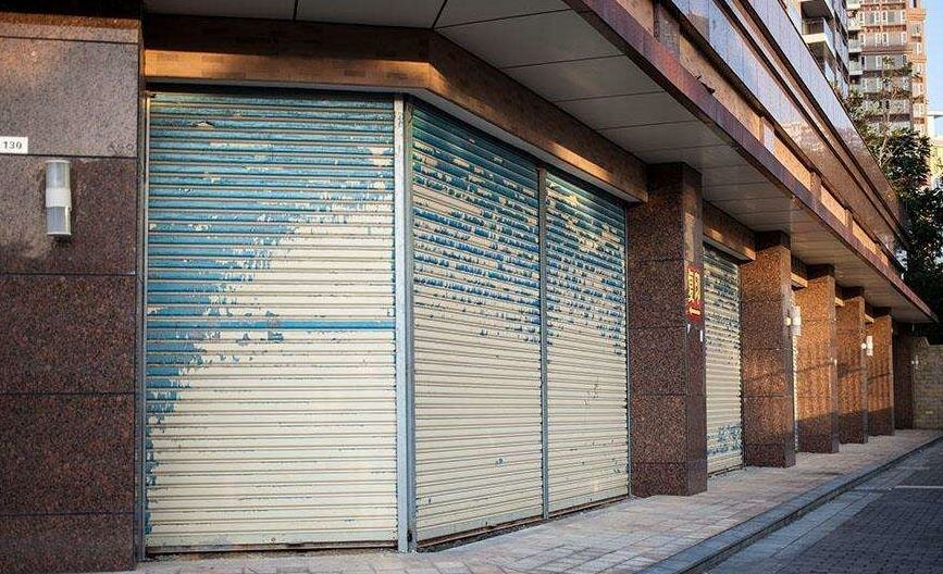 嘉信华府边铺面3间115平/6500元